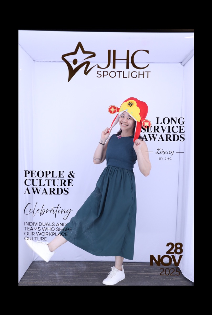 Magazine photo booth cover print sample, corporate award night